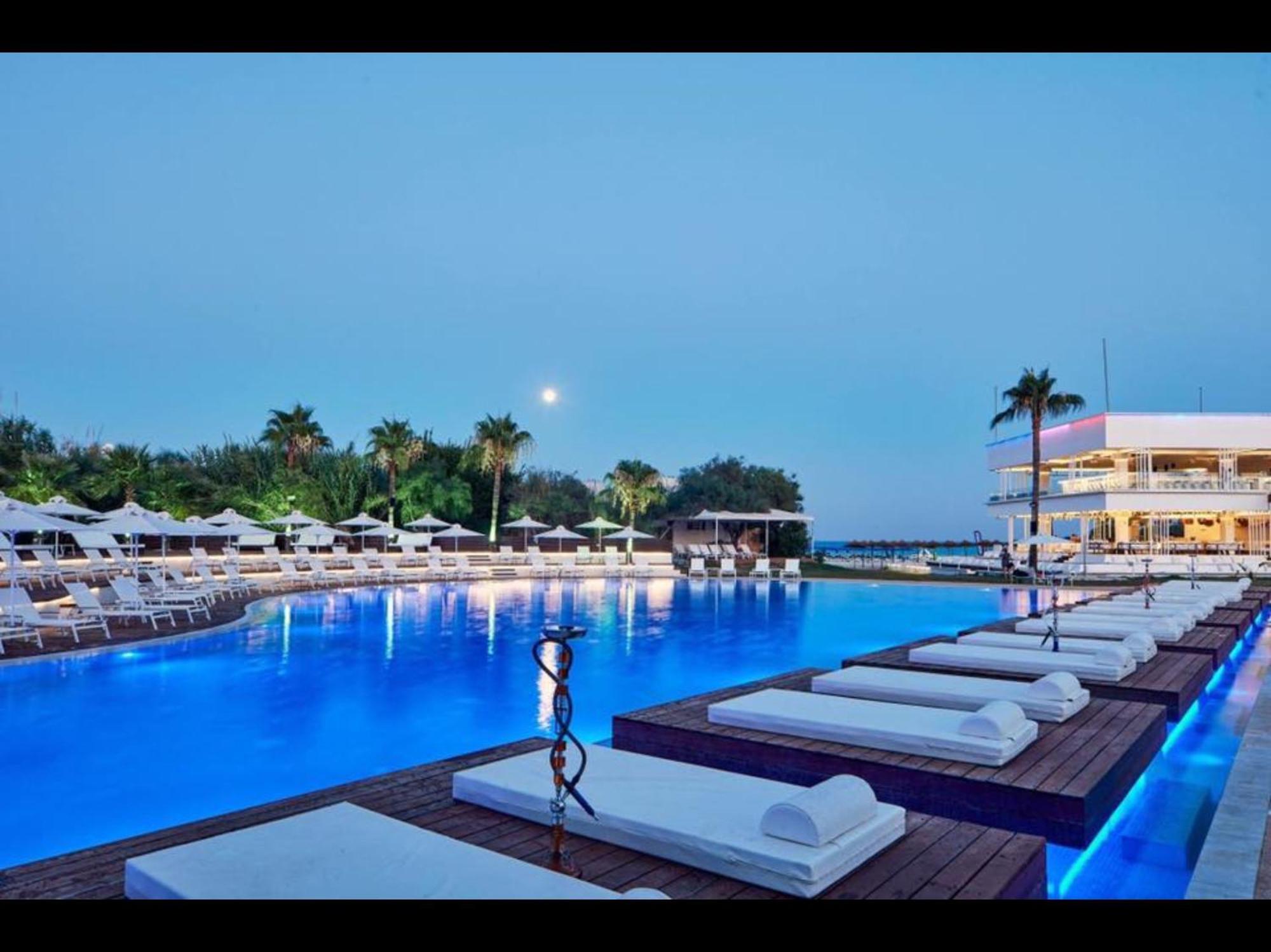 So Nice Beach Resort アヤナパ エクステリア 写真